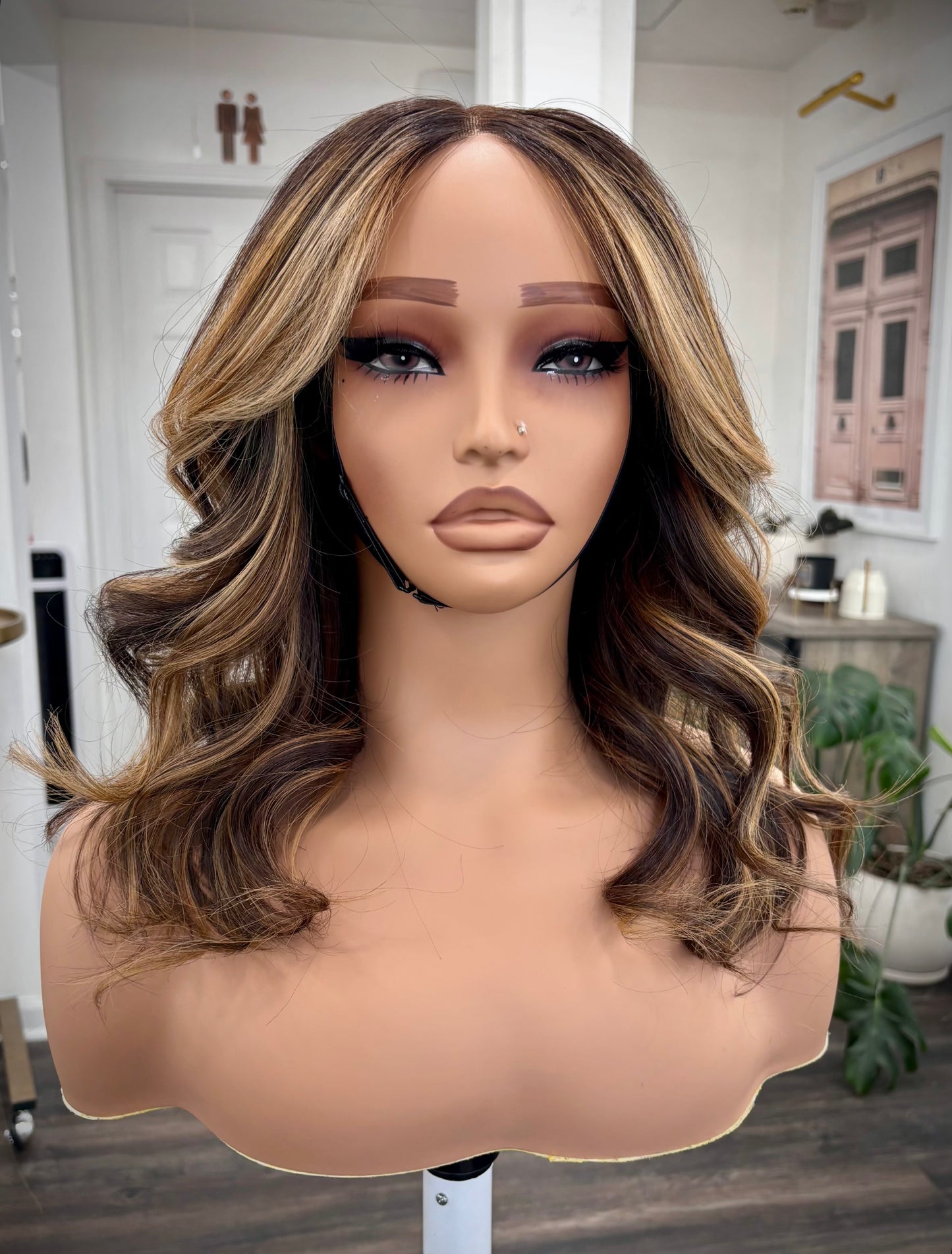AP Wig Unit w/ Highlights & Money Piece