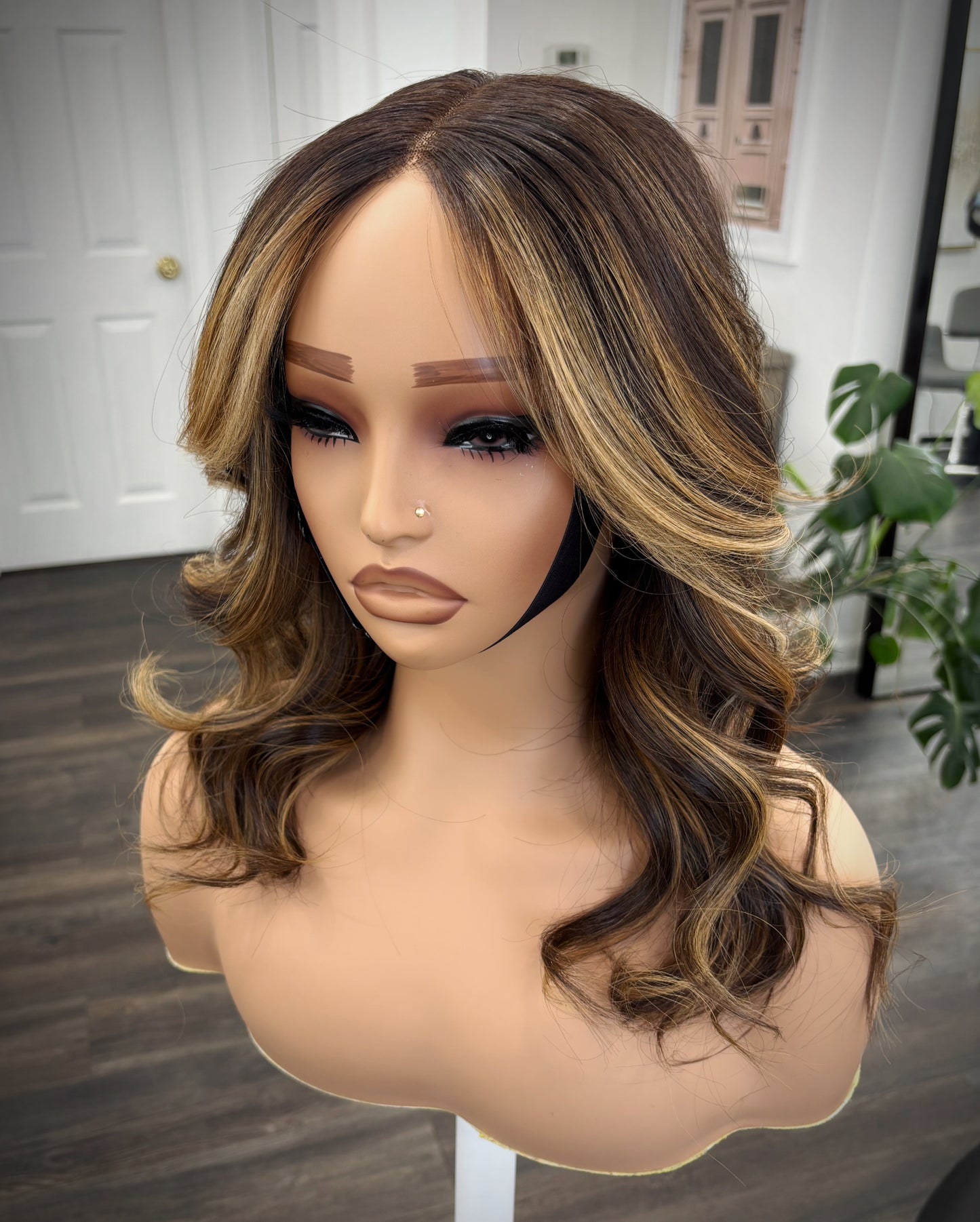 AP Wig Unit w/ Highlights & Money Piece